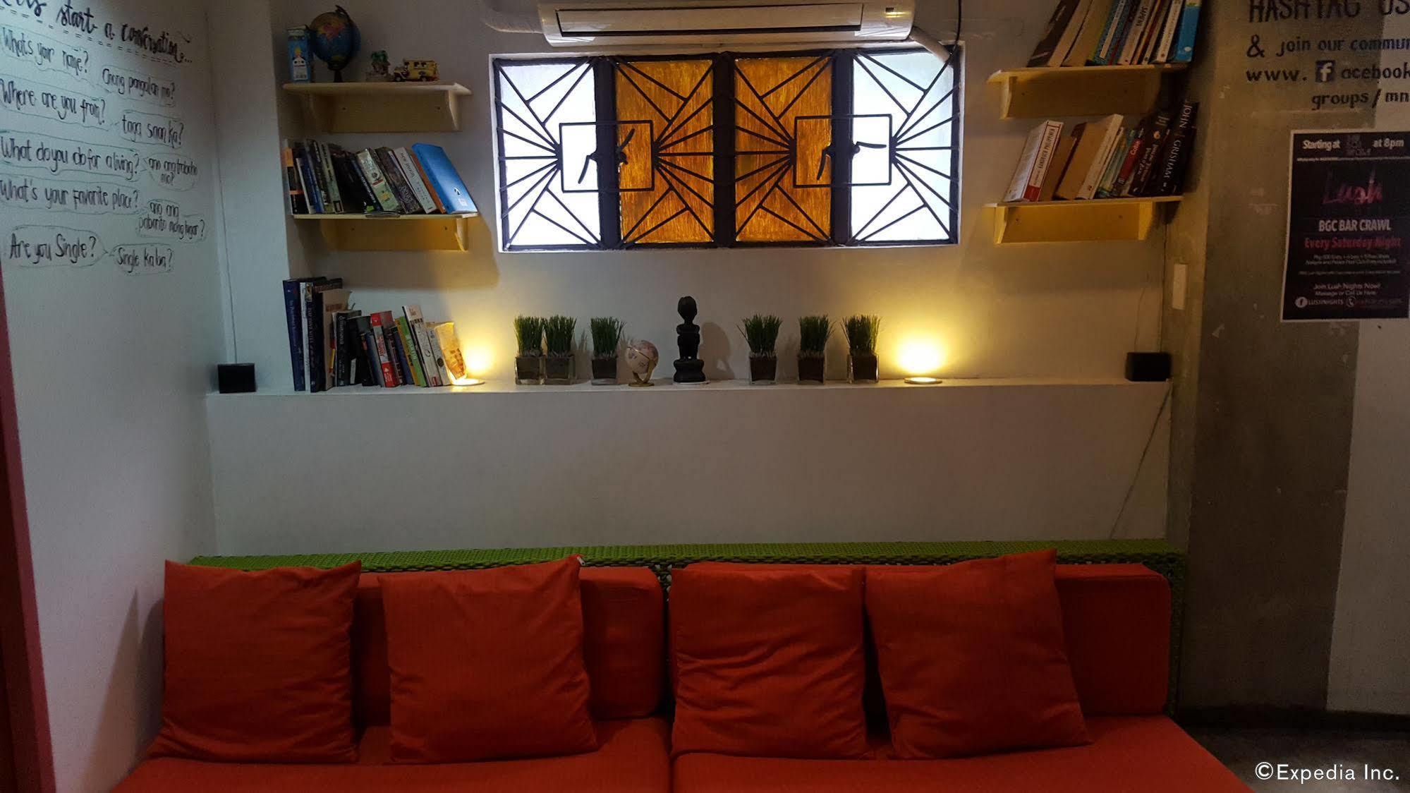 Mnl Boutique Hostel Makati City Esterno foto
