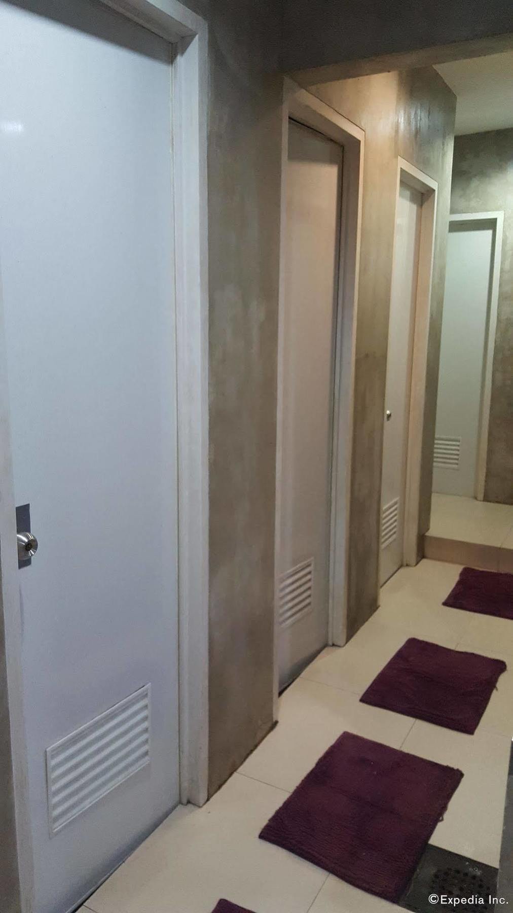 Mnl Boutique Hostel Makati City Esterno foto